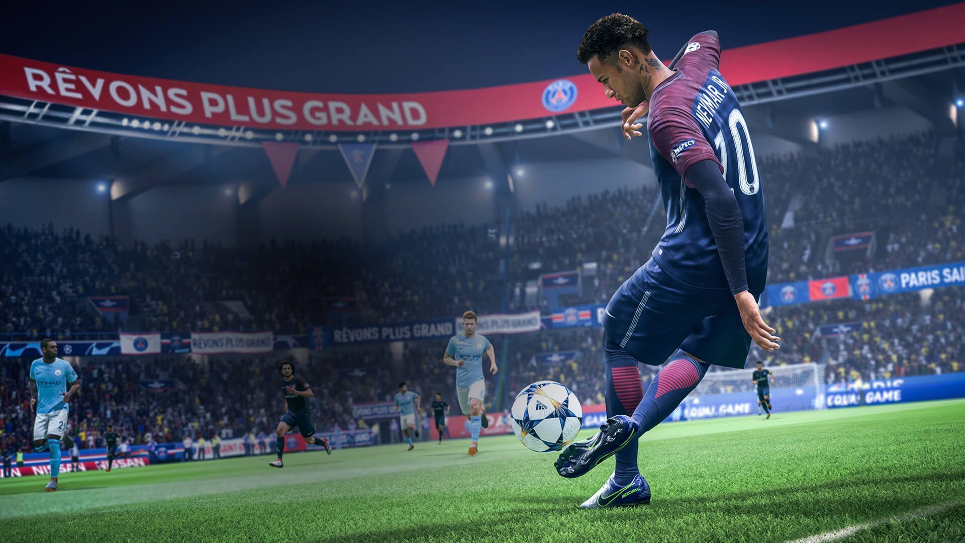 Появились некоторые нововведения, запланированные для футбольного клуба EA Sports: в серии может впервые появиться кроссплатформенная поддержка.