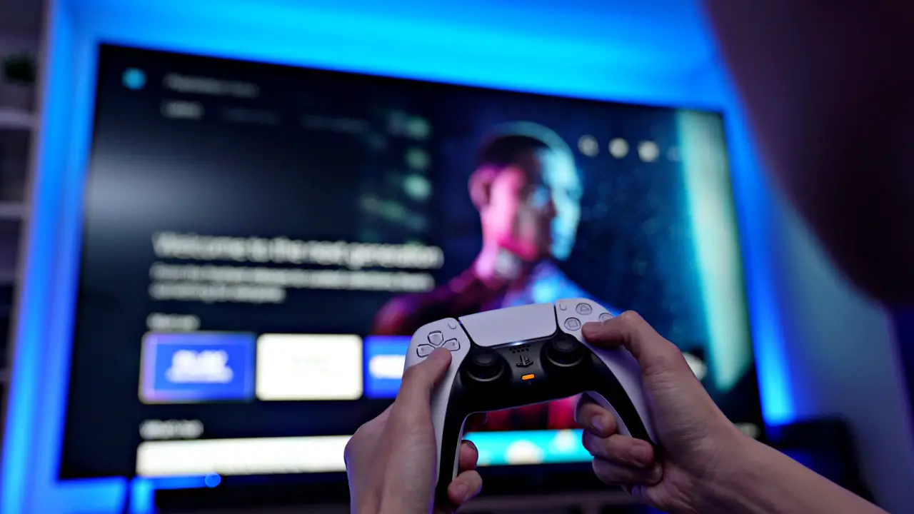 Sony는 PlayStation 5에 대한 1440p 지원 테스트를 시작했습니다.
